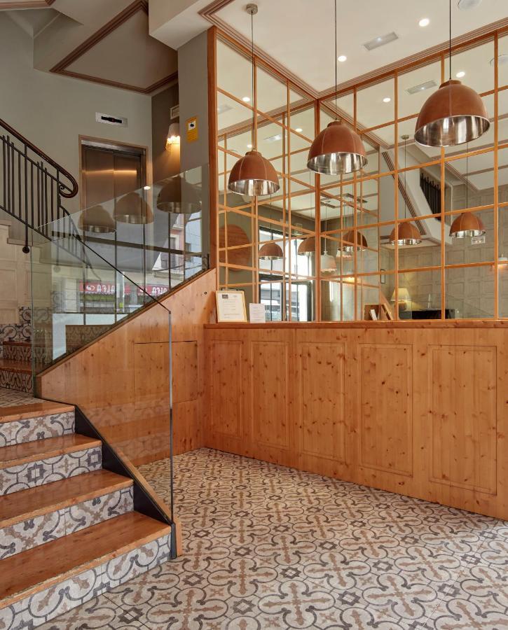 Hotel Avenida Pamplona Kültér fotó