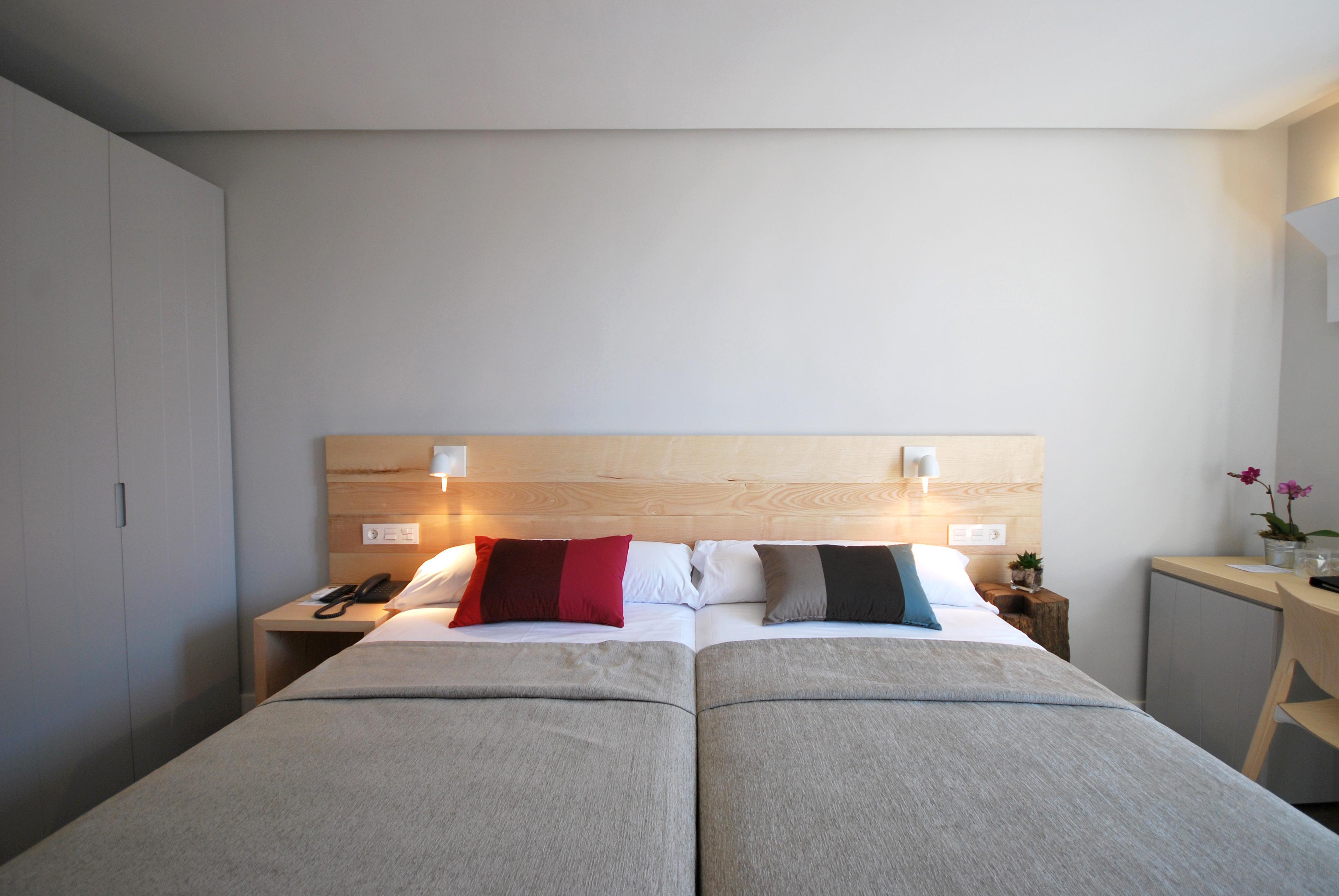 Hotel Avenida Pamplona Kültér fotó