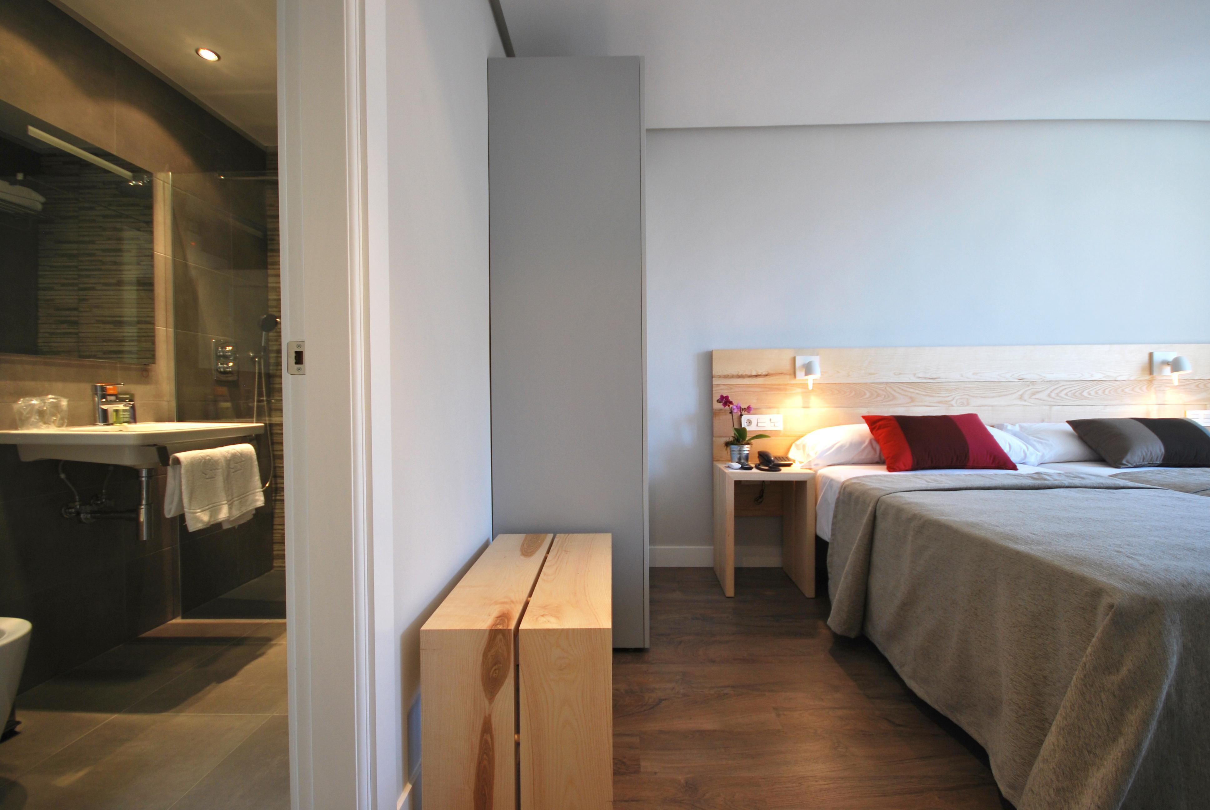 Hotel Avenida Pamplona Kültér fotó