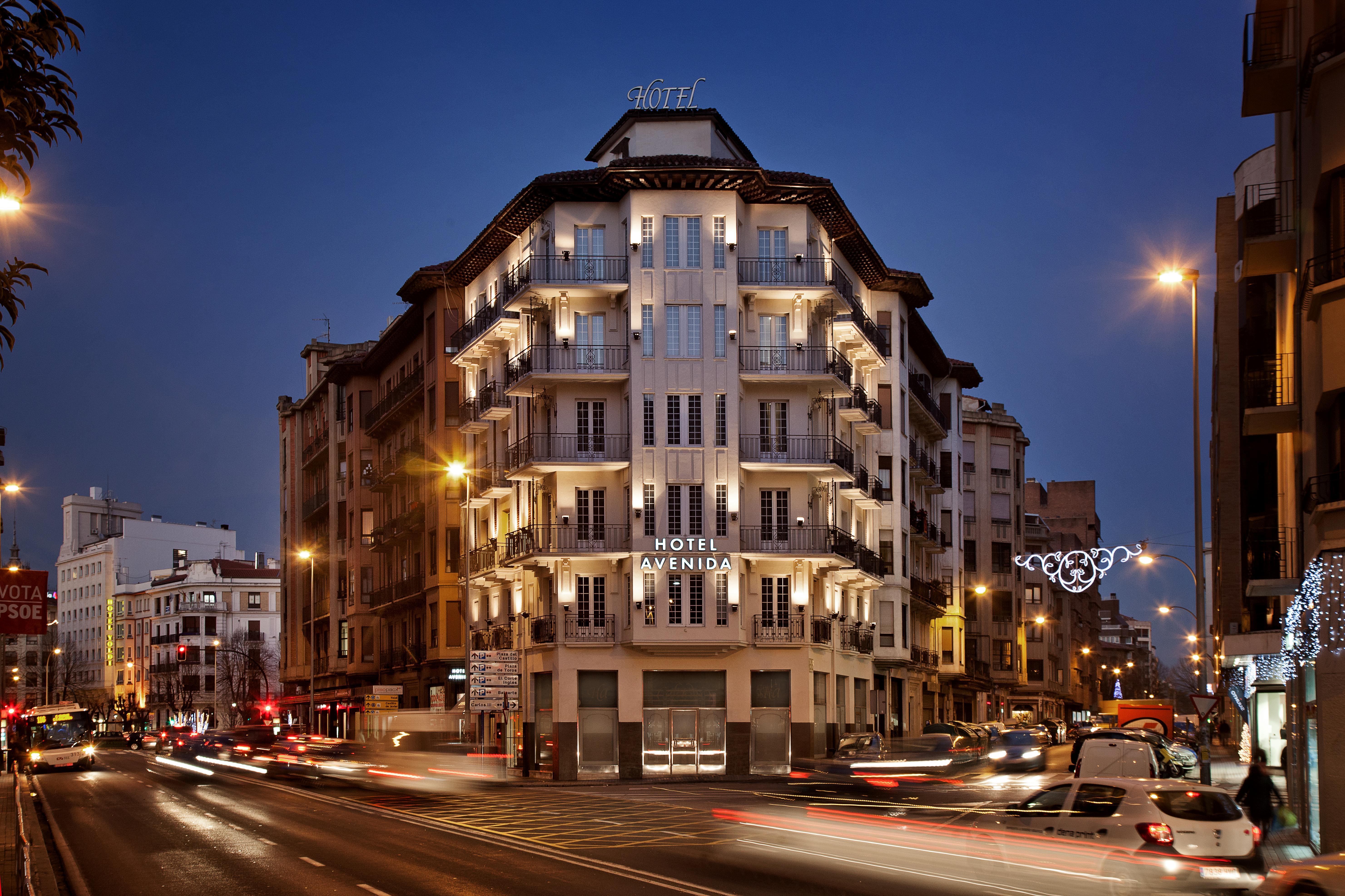 Hotel Avenida Pamplona Kültér fotó