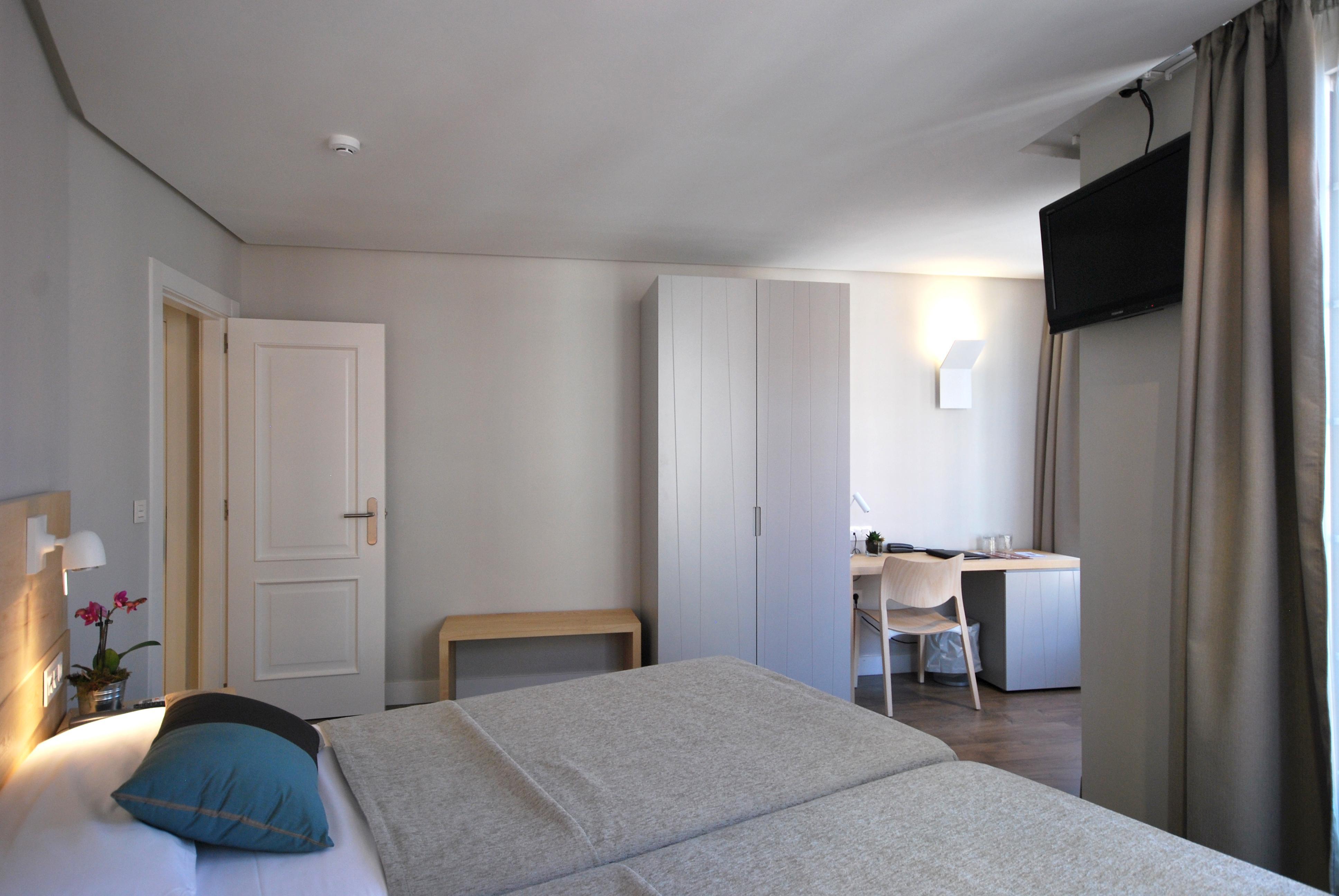Hotel Avenida Pamplona Kültér fotó