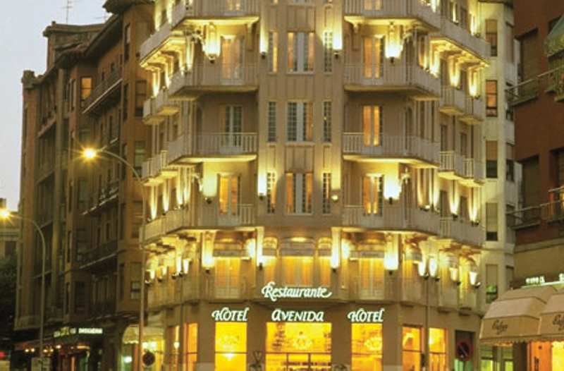 Hotel Avenida Pamplona Kültér fotó